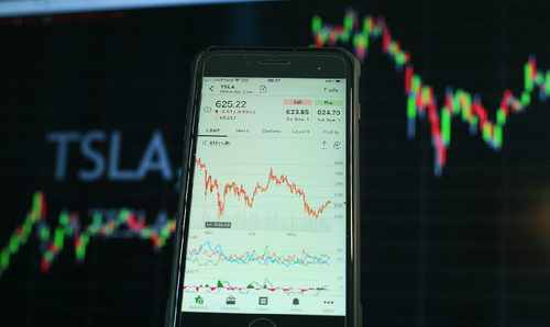 股票配资受关注，新手需知：基本概念、风险与投资策略洞察？