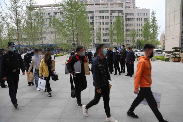 股票投资诈骗_虚假配资平台_正规配资平台